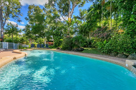 Roydon Beachfront Apartments - Sunshine Coast Tourism 19