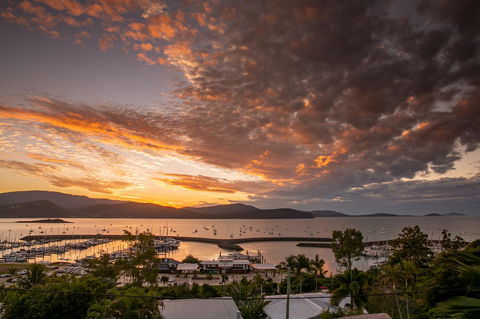 Sunlit Waters Studio Apartments - Sunshine Coast Tourism 15