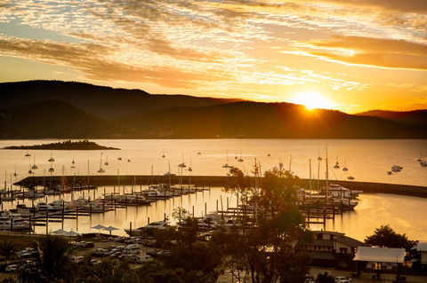 Sunlit Waters Studio Apartments - Sunshine Coast Tourism 0