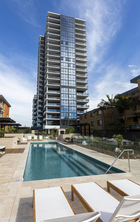 Boardwalk Burleigh Beach - Official - Sunshine Coast Tourism 0