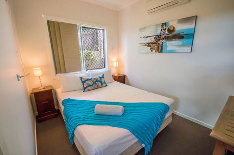 Airlie Apartments - Sunshine Coast Tourism 14