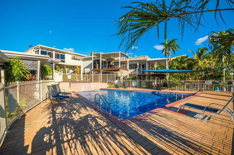 Airlie Apartments - Sunshine Coast Tourism 4