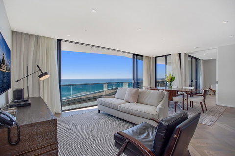 Iconic Kirra Beach Resort - Sunshine Coast Tourism 23