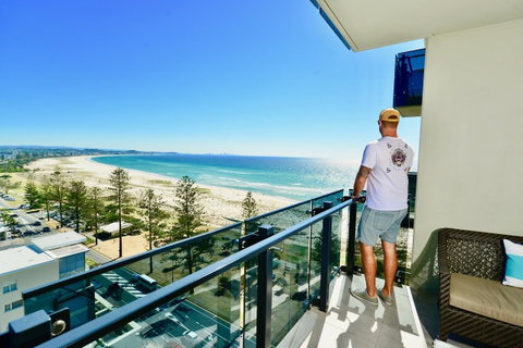 Iconic Kirra Beach Resort - Sunshine Coast Tourism 8