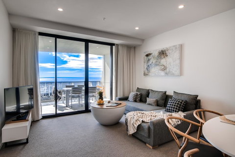Iconic Kirra Beach Resort - Sunshine Coast Tourism 36