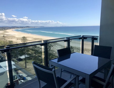 Iconic Kirra Beach Resort - Sunshine Coast Tourism 18