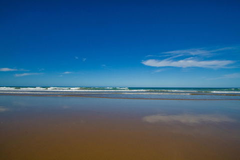 Agnes Sails - Holiday Sunshine Coast 2