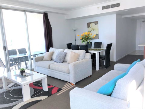 Beach Stay - Ocean & Riverview Resort Chevron Renaissance Central Surfers Paradise - Sunshine Coast Tourism 18