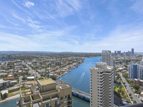 Beach Stay - Ocean & Riverview Resort Chevron Renaissance Central Surfers Paradise - Sunshine Coast Tourism 15