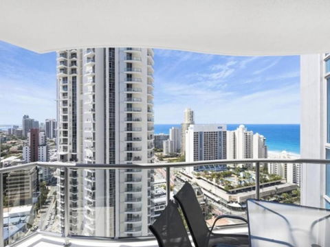 Beach Stay - Ocean & Riverview Resort Chevron Renaissance Central Surfers Paradise - Sunshine Coast Tourism 25