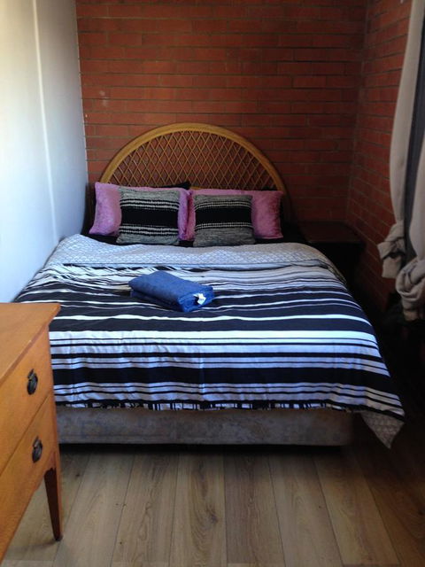 XYL Pets Friendly Seaside Boutique Guesthouse - Sunshine Coast Tourism 20