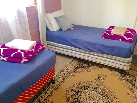 XYL Pets Friendly Seaside Boutique Guesthouse - Sunshine Coast Tourism 8