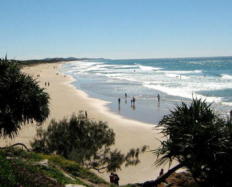 Beach House On Tradewinds Avenue - Sunshine Coast Tourism 15