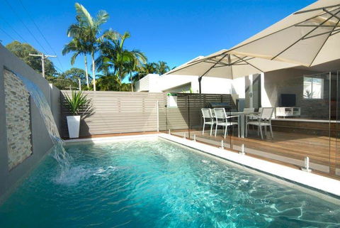 Beach House On Tradewinds Avenue - Sunshine Coast Tourism 0