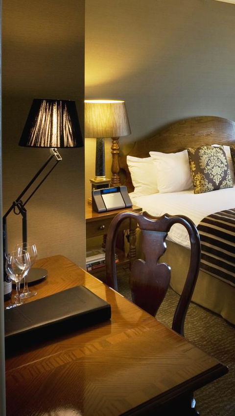 Stamford Plaza Brisbane - Sunshine Coast Tourism 24