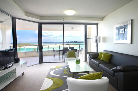 Monaco Caloundra - Sunshine Coast Tourism 38