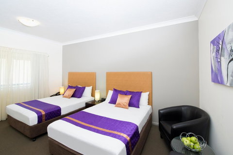 Park Regis Anchorage - Sunshine Coast Tourism 8