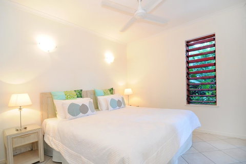 Oasis At Palm Cove - Sunshine Coast Tourism 7