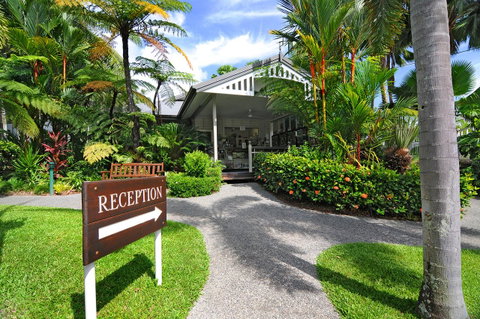 Oasis At Palm Cove - Sunshine Coast Tourism 15