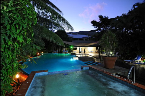 Oasis At Palm Cove - Sunshine Coast Tourism 32