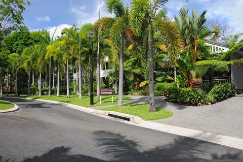 Oasis At Palm Cove - Sunshine Coast Tourism 26
