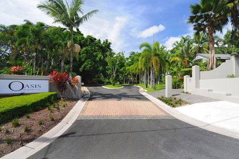 Oasis At Palm Cove - Sunshine Coast Tourism 30