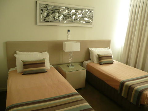 Grosvenor Beachfront Apartments Surfers Paradise - Sunshine Coast Tourism 20