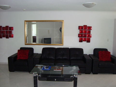 Grosvenor Beachfront Apartments Surfers Paradise - Sunshine Coast Tourism 27