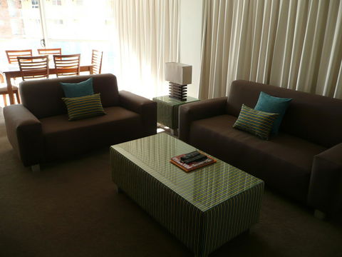 Grosvenor Beachfront Apartments Surfers Paradise - Sunshine Coast Tourism 25