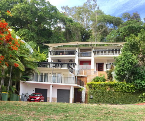 Bella By The Beach - Holiday Sunshine Coast 19