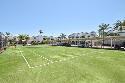 Noosa Place Resort - Sunshine Coast Tourism 40