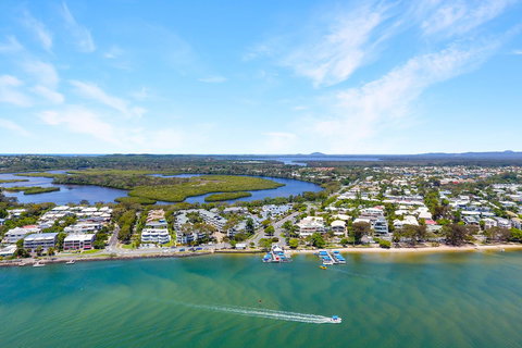 Noosa Place Resort - Sunshine Coast Tourism 21