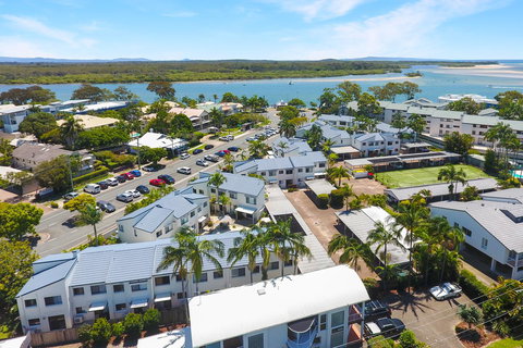 Noosa Place Resort - Sunshine Coast Tourism 24