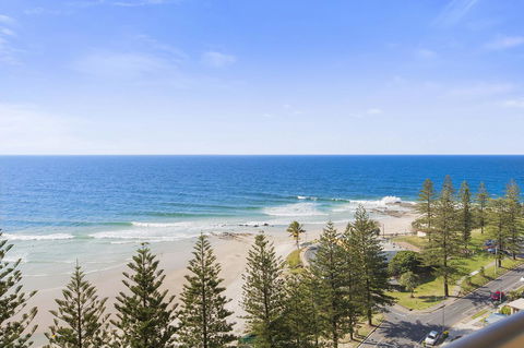 Columbia Beachfront Apartments On Rainbow Bay - Holiday Sunshine Coast 42