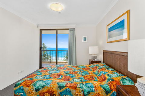 Columbia Beachfront Apartments On Rainbow Bay - Holiday Sunshine Coast 33