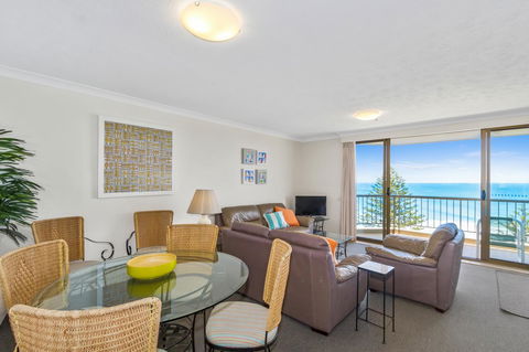 Columbia Beachfront Apartments On Rainbow Bay - Holiday Sunshine Coast 29