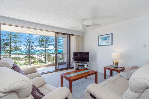 Columbia Beachfront Apartments On Rainbow Bay - Holiday Sunshine Coast 8