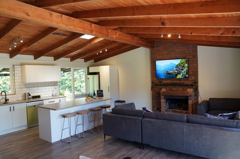 McCarthy Grove Maleny - Sunshine Coast Tourism 7