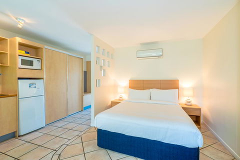 At The Sound Noosa Motel - Holiday Sunshine Coast 38