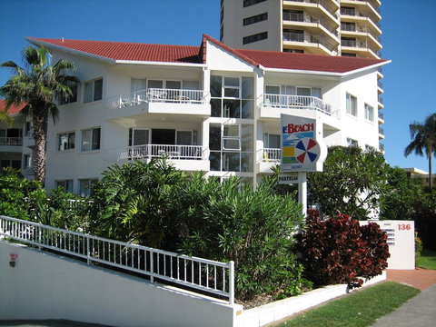 Le Beach Apartments - Sunshine Coast Tourism 11
