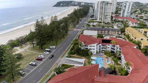 Le Beach Apartments - Sunshine Coast Tourism 5