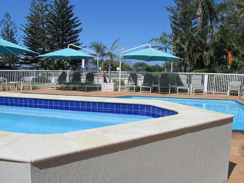 Le Beach Apartments - Sunshine Coast Tourism 17