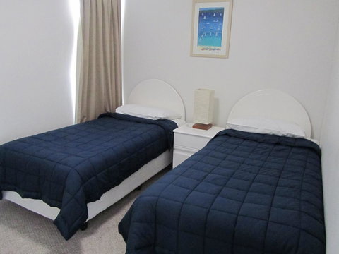 Le Beach Apartments - Sunshine Coast Tourism 23