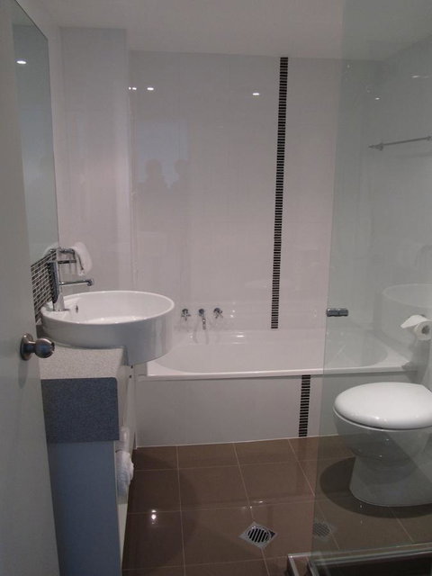 Le Beach Apartments - Sunshine Coast Tourism 14