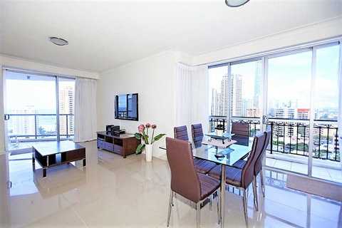 The Towers Of Chevron Renaissance - Holidays Gold Coast - Sunshine Coast Tourism 32