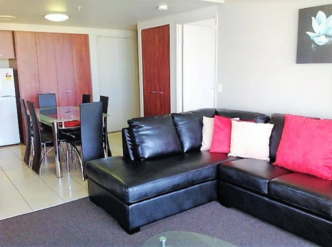 The Towers Of Chevron Renaissance - Holidays Gold Coast - Sunshine Coast Tourism 41