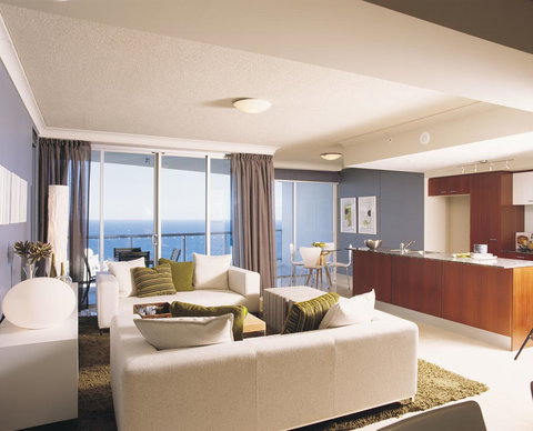 The Towers Of Chevron Renaissance - Holidays Gold Coast - Sunshine Coast Tourism 28