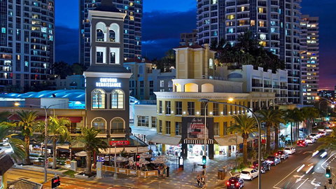 The Towers Of Chevron Renaissance - Holidays Gold Coast - Sunshine Coast Tourism 14