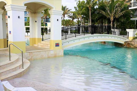 The Towers Of Chevron Renaissance - Holidays Gold Coast - Sunshine Coast Tourism 26
