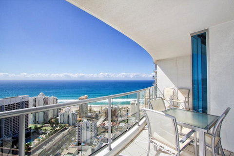 The Towers Of Chevron Renaissance - Holidays Gold Coast - Sunshine Coast Tourism 10